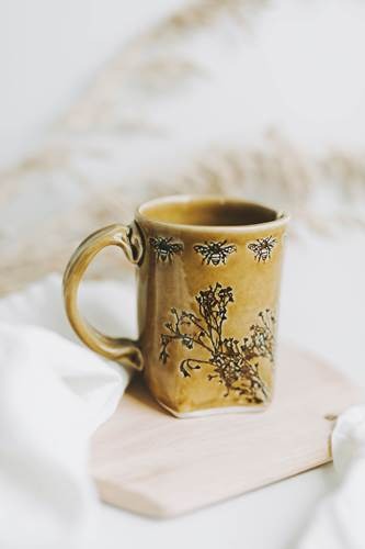 Tan Bee Mug