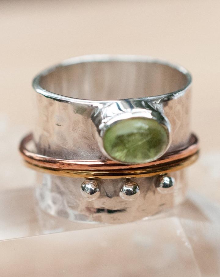 Libby Meditation Ring Peridot 6