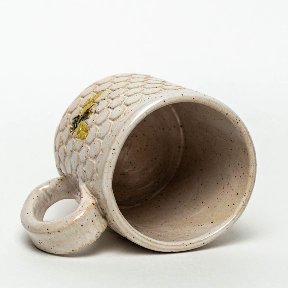 10 oz. Mug Bee White