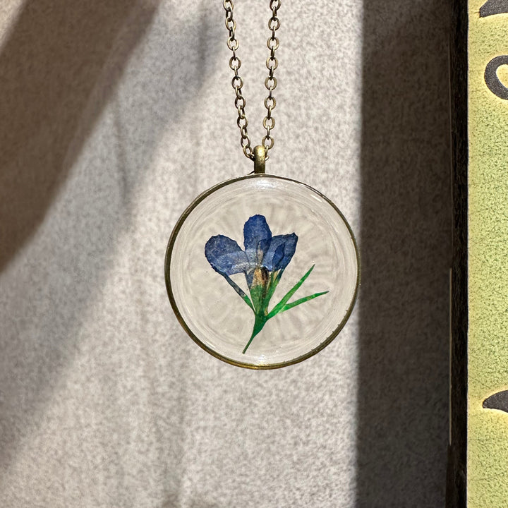 Pressed Botanical Pendant Necklace